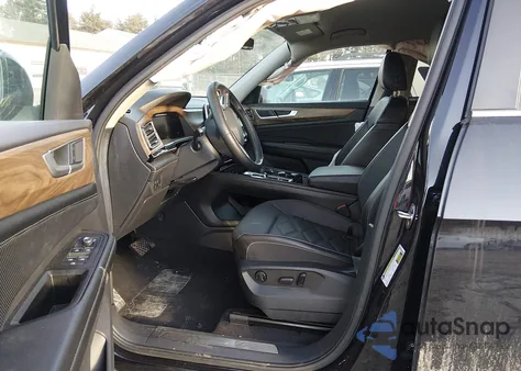 2024 Volkswagen Atlas 2.0T Se W/Technology z USA, uszkodzony, nr VIN 1V2HR2CA3RC545211